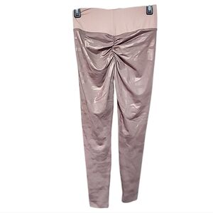 Cute Booty Lounge Metallic Scrunch Booty Leggings. Size Small